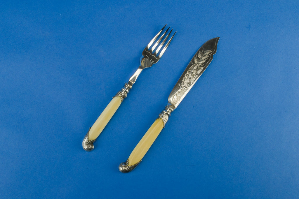 Dining cutlery set for 6