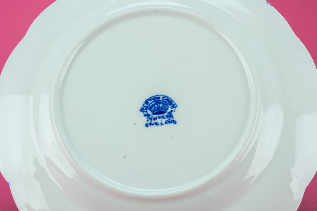 6 blue and white plates