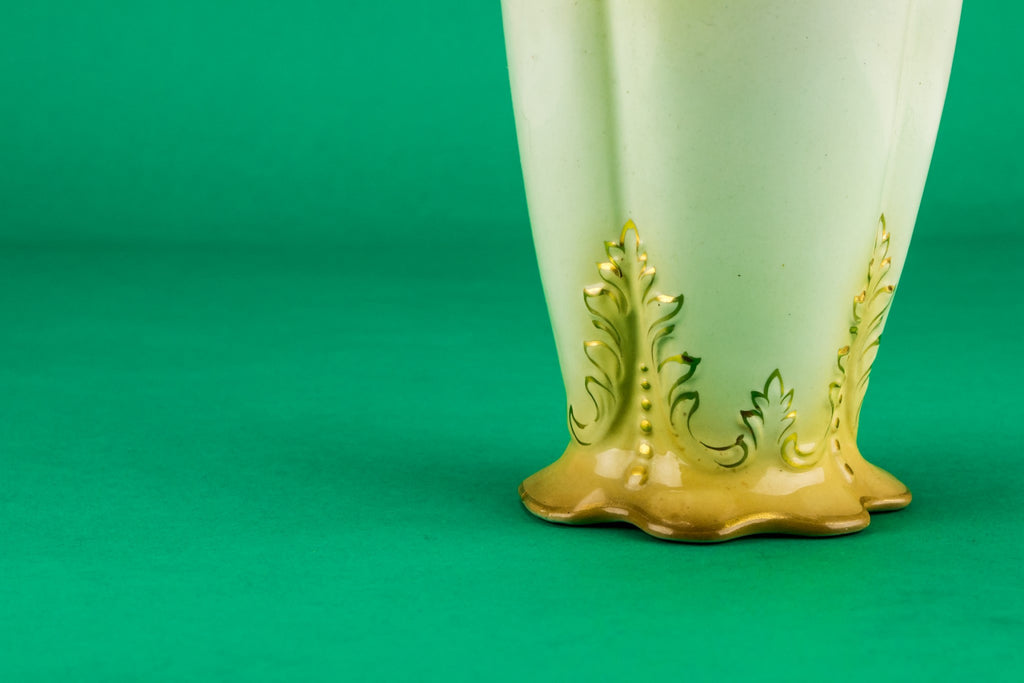 2 Art Nouveau amphora vases
