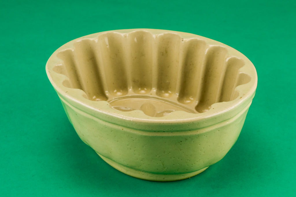 Oval baking mould