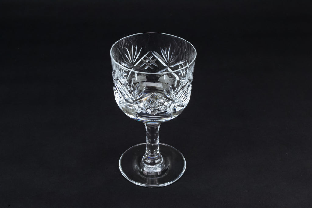 6 wine glasses