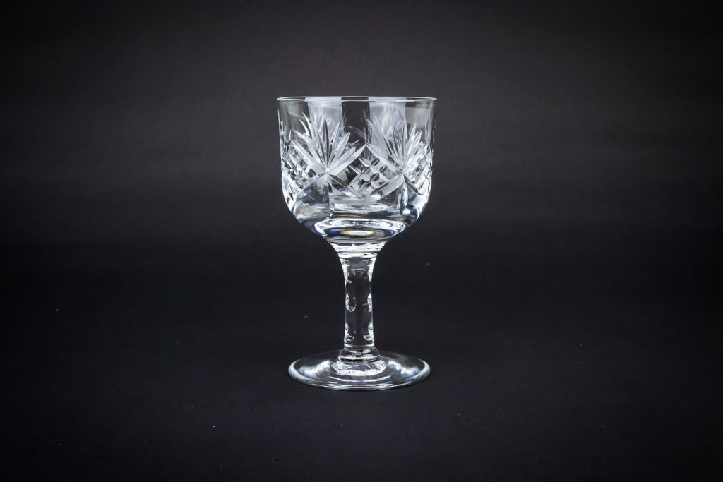 6 wine glasses