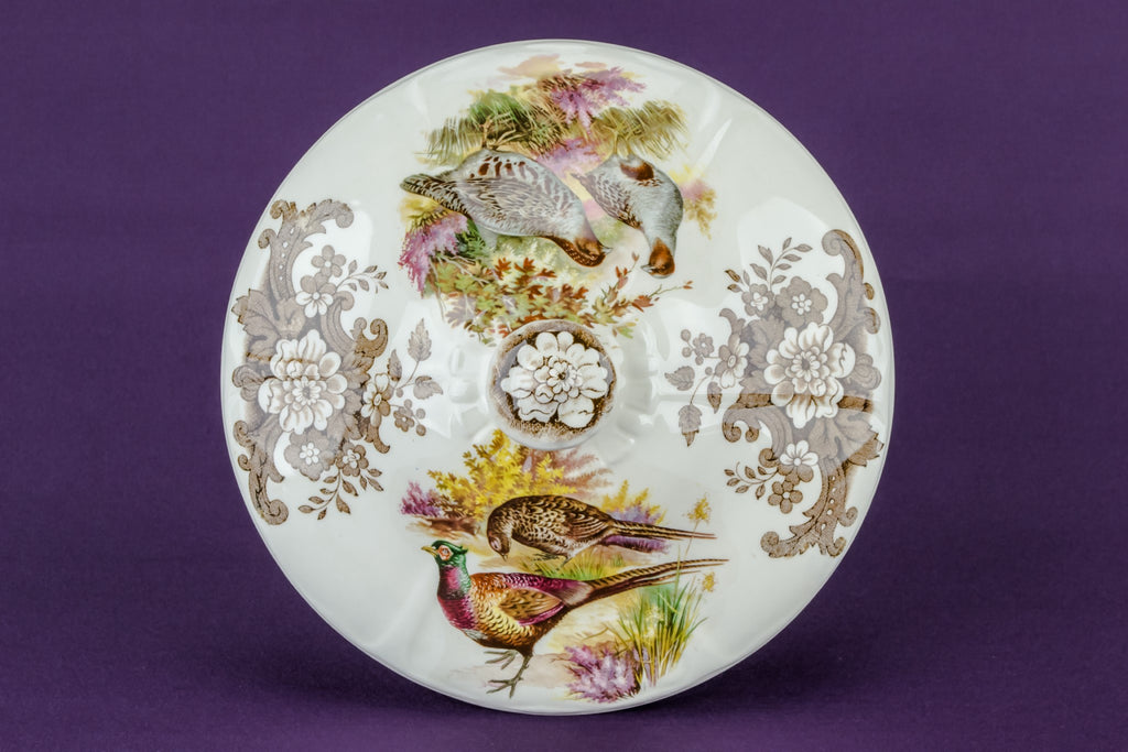 Serving tureen game series