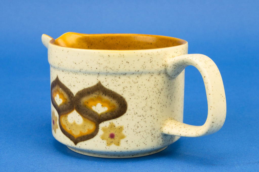 Kalabar sandy yellow creamer