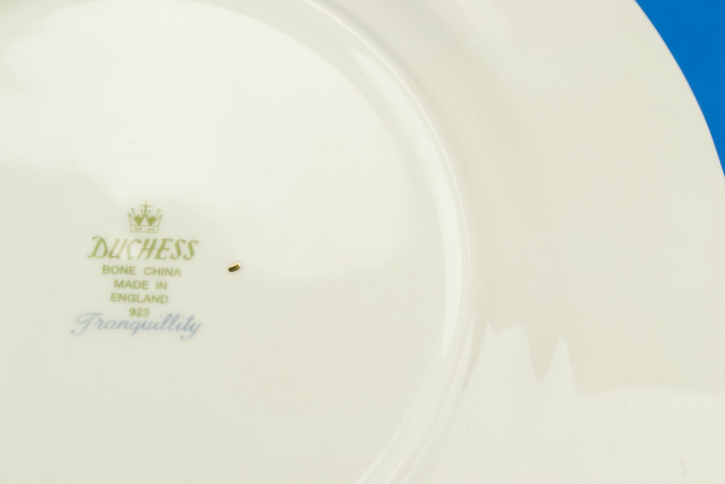 6 Duchess medium plates