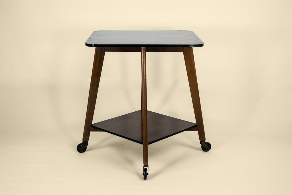 Rotating sculpture table