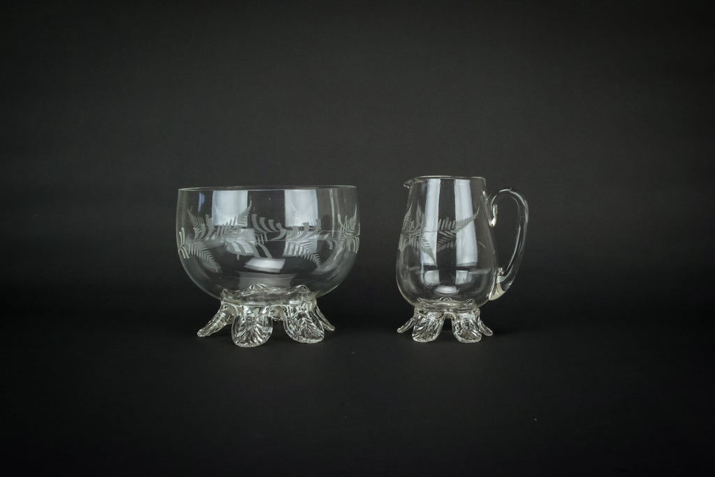 Glass sugar and milk set