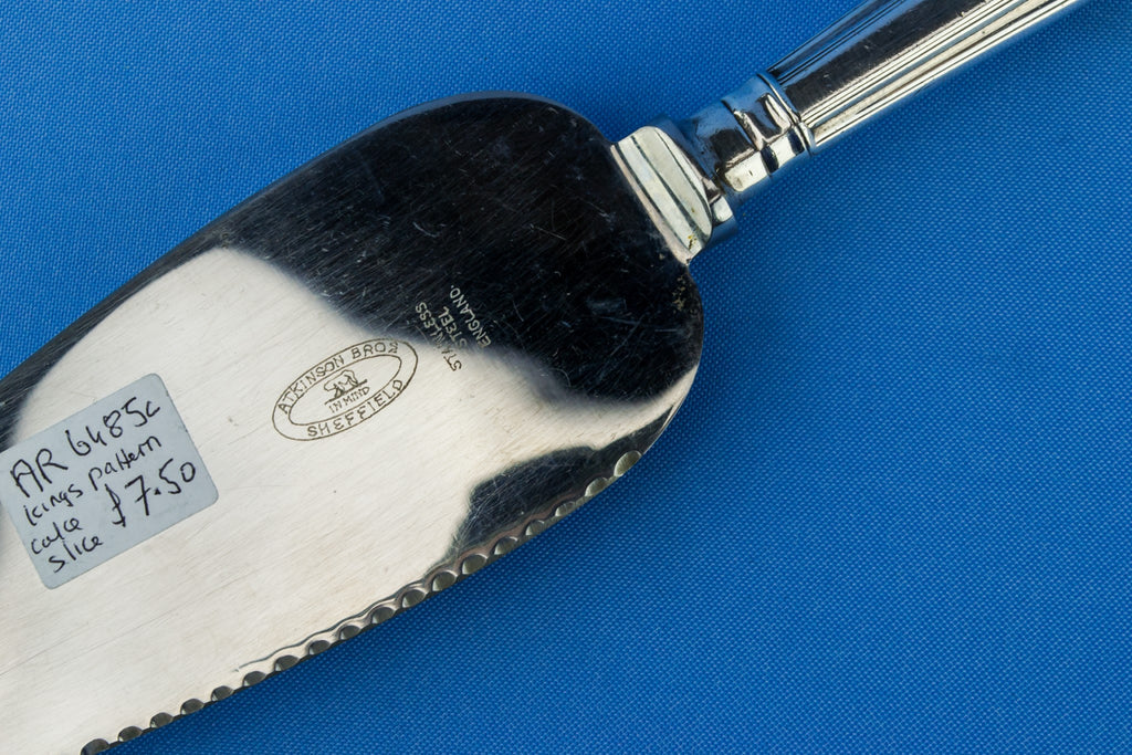 Cake serving knife