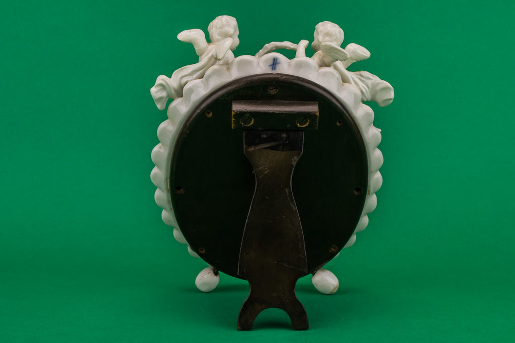Small porcelain mirror