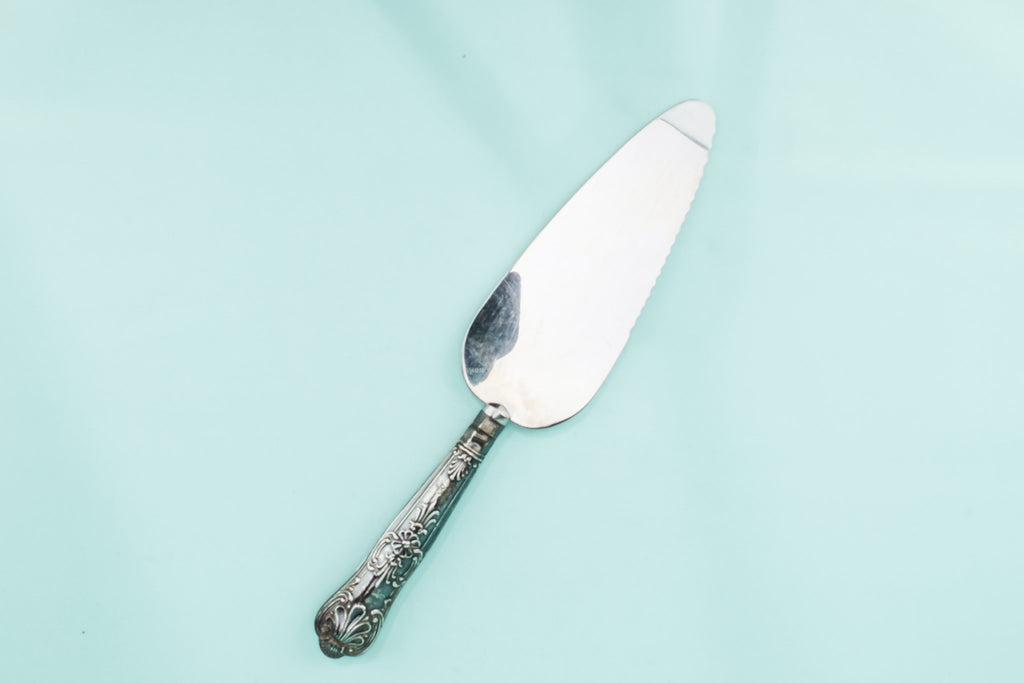 Silver cake server