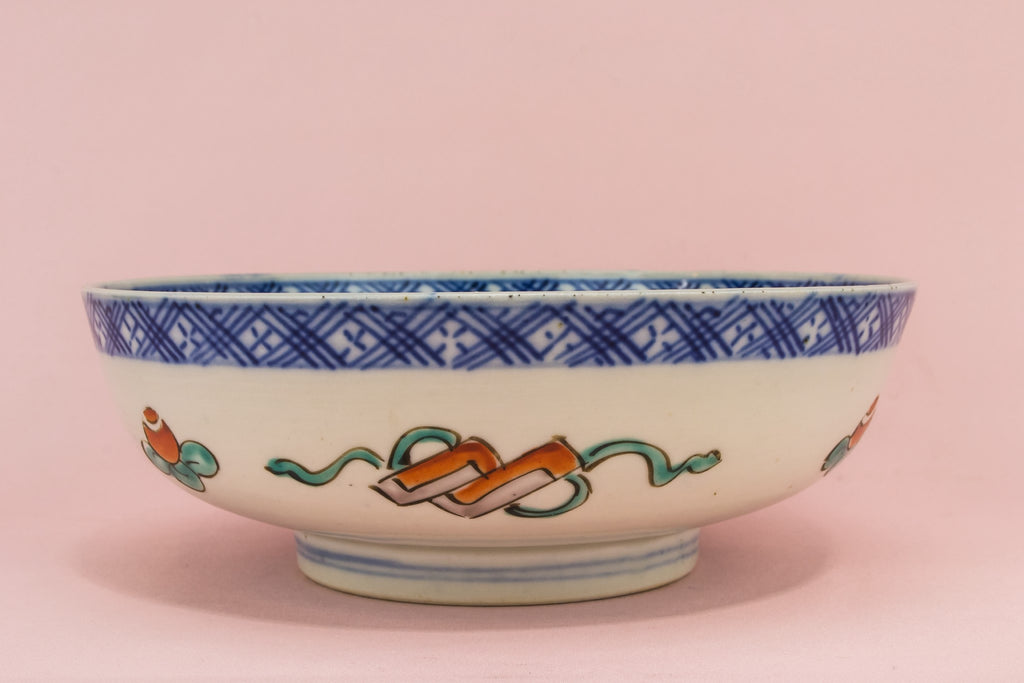 Colourful salad bowl