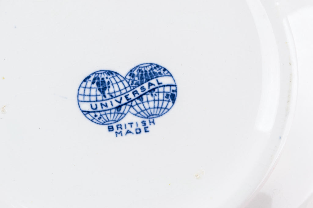 Blue pottery bowl and lid