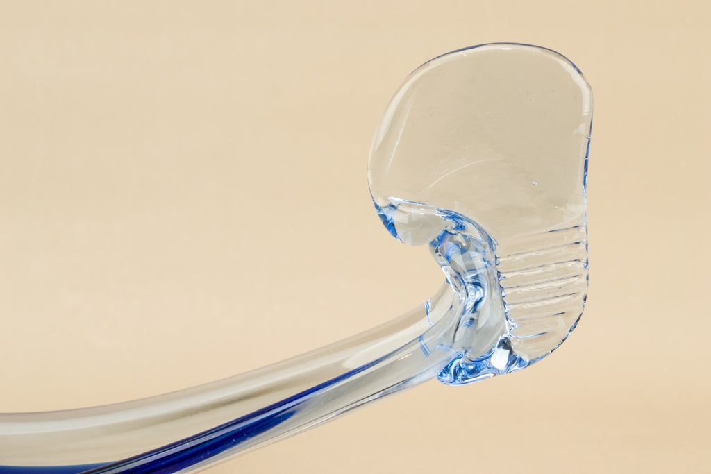 Elegant blue bowl