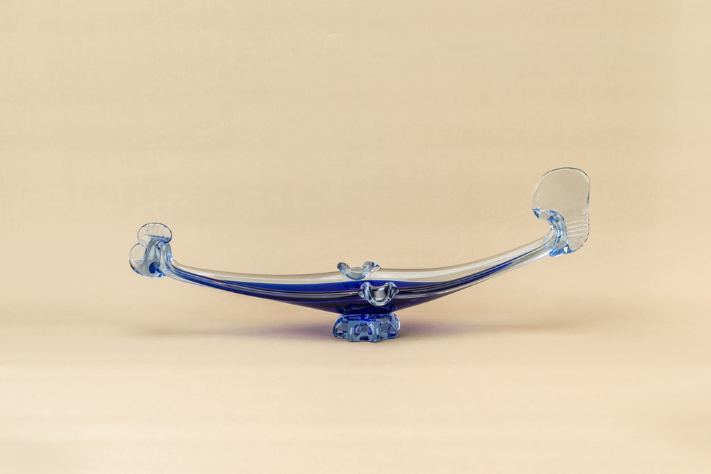 Elegant blue bowl