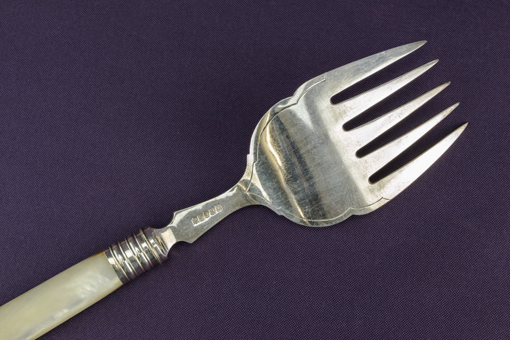 Large serving set