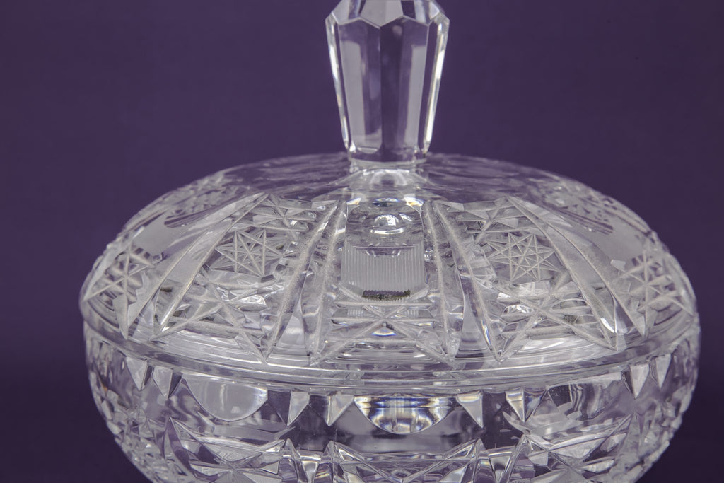 Cut crystal glass bowl