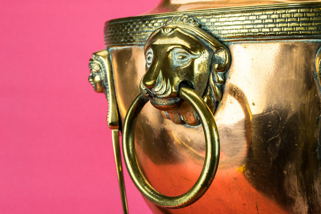 Regency hot water urn
