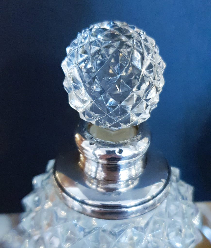 Pair of Cut Glass and Silver Snuff Bottles, 1903