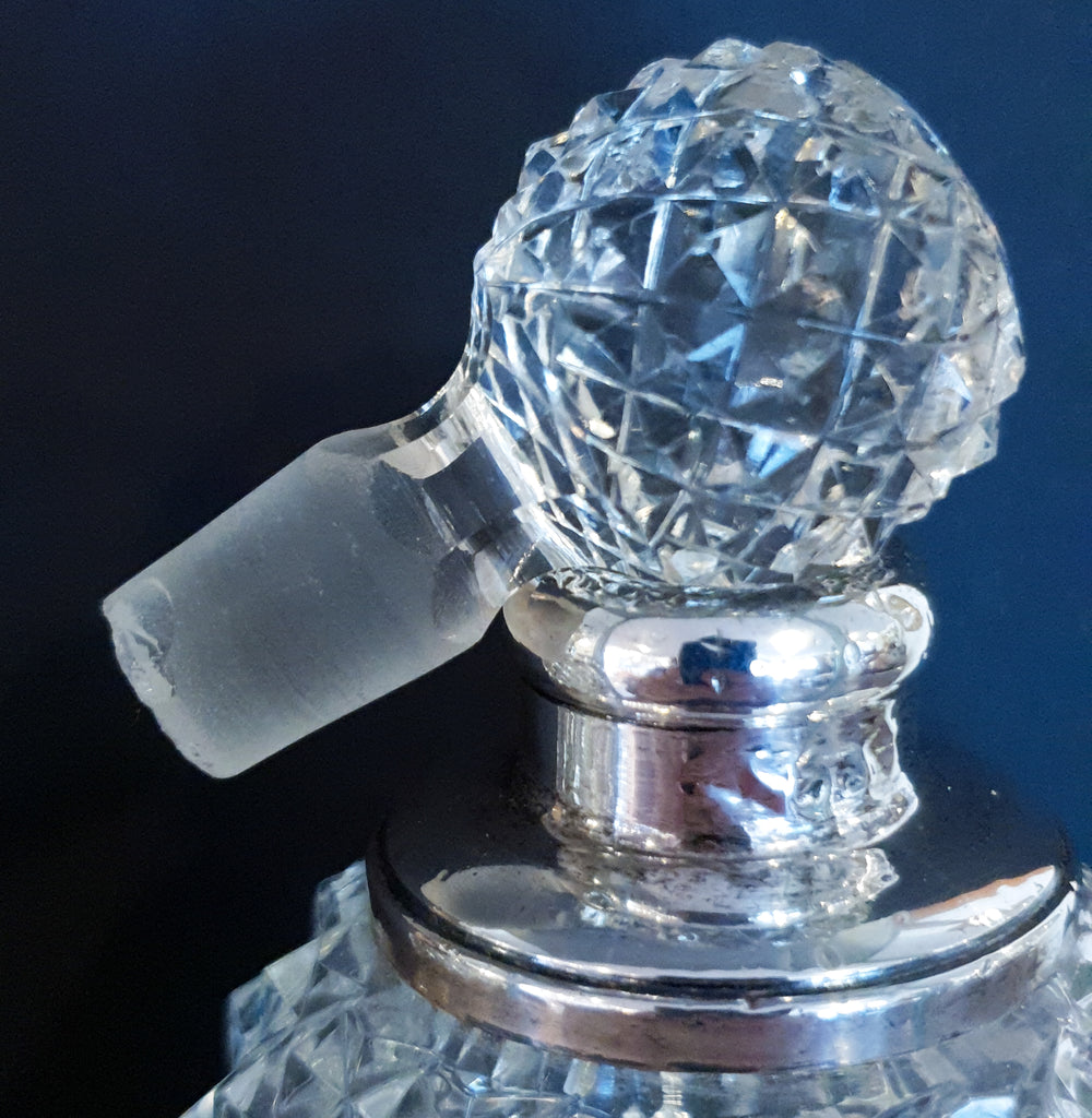 Pair of Cut Glass and Silver Snuff Bottles, 1903