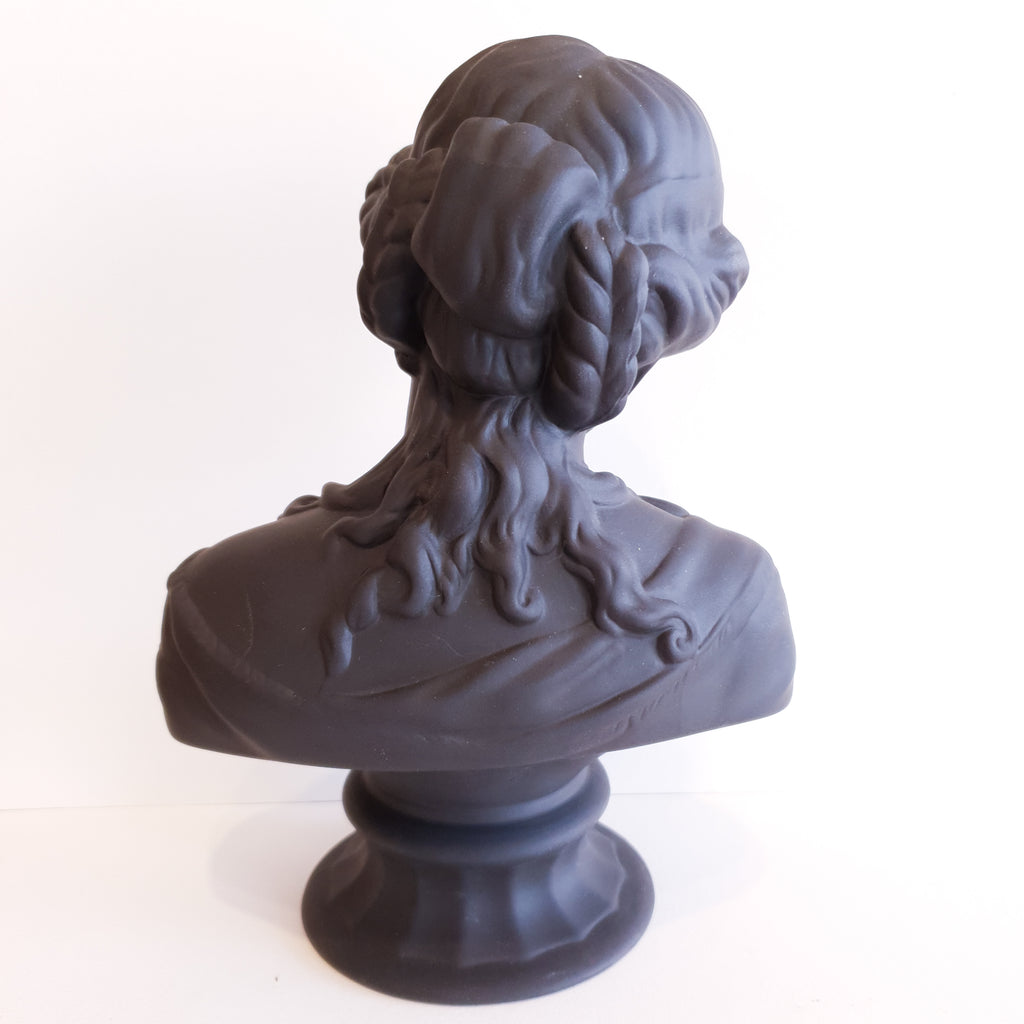Wedgwood Venus Bust Basalt Sculpture