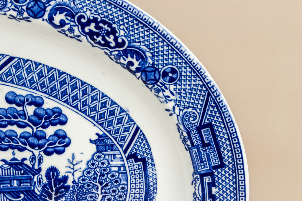 Traditional blue platter