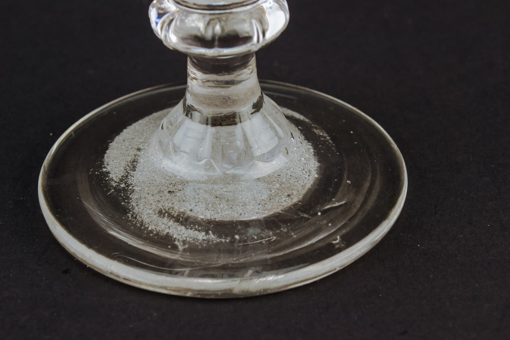 Dwarf ale glass