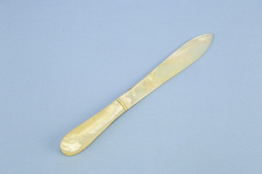 Mother of pearl butter knife