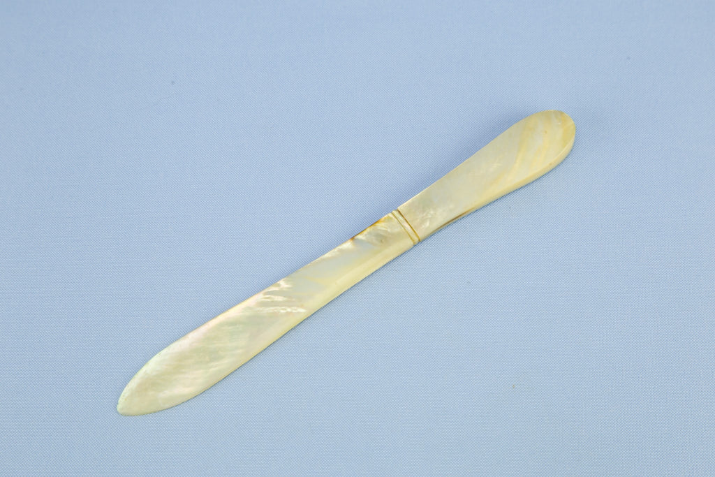 Mother of pearl butter knife