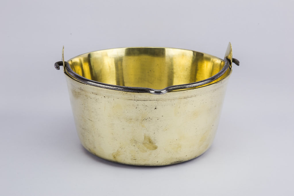 Brass cooking pan