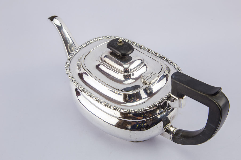 Medium Neo-Classical teapot
