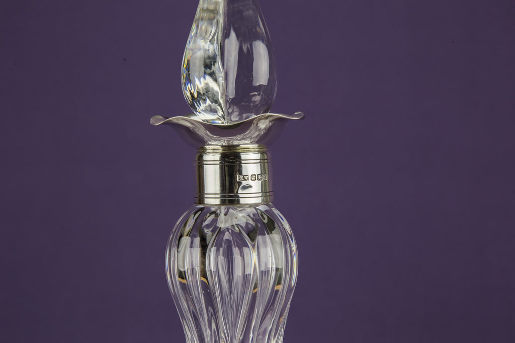 Dessert wine decanter