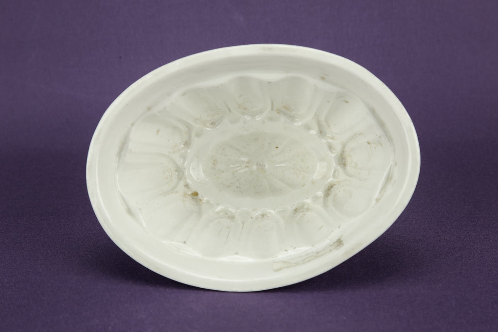Small baking mould