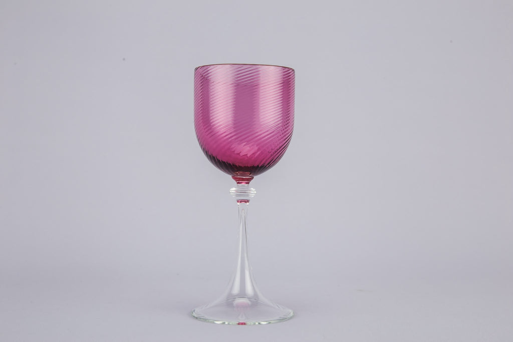 6 medium wine glasses