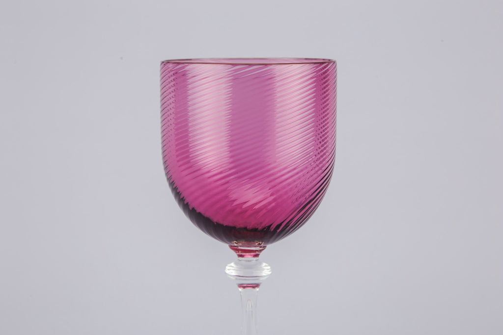 6 medium wine glasses