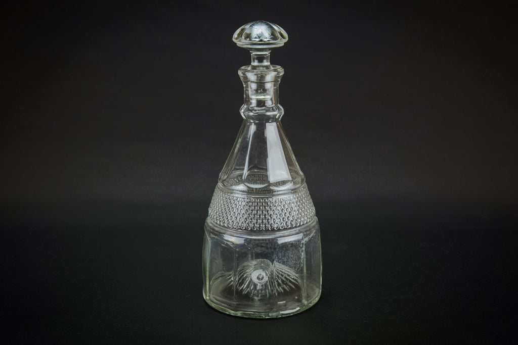 Tapered decanter