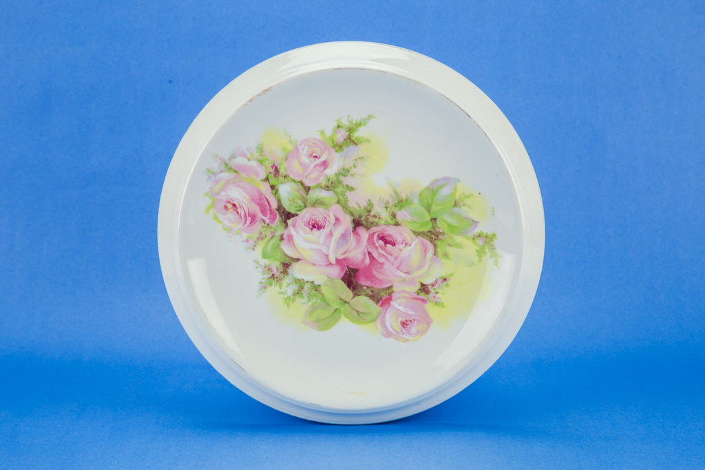 Porcelain cake platter