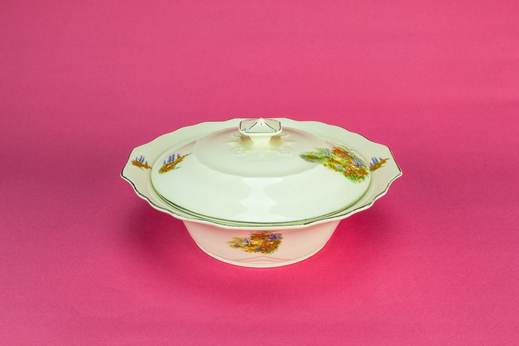 Pottery serving tureen