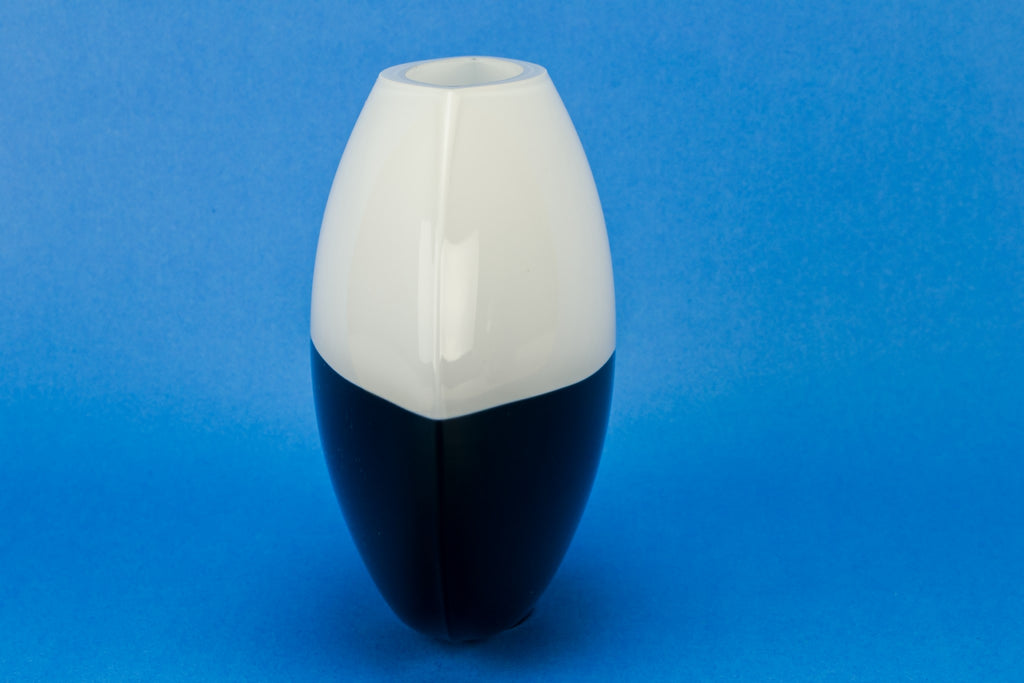 Medium globular vase