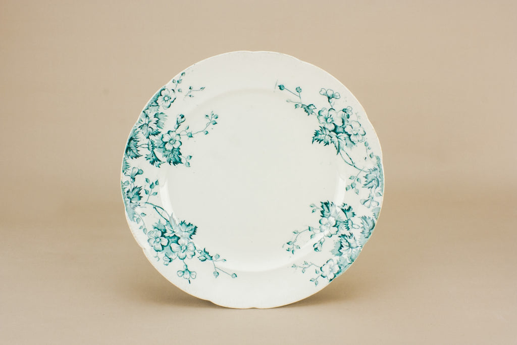 4 pottery dinner plates