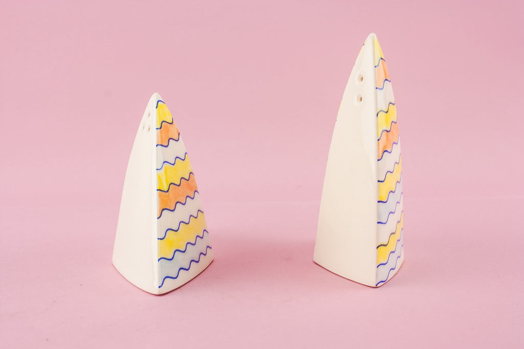 Salt and pepper shakers set