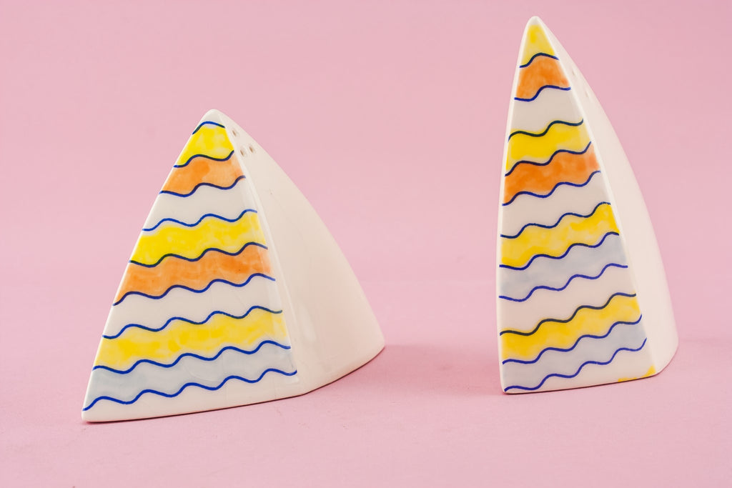 Salt and pepper shakers set
