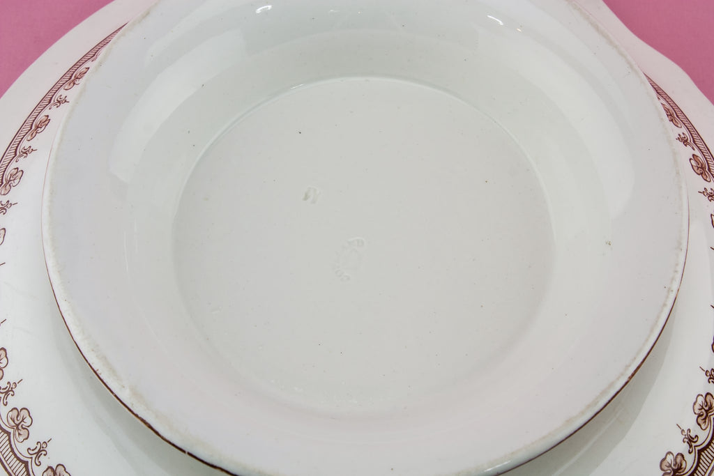 Pottery serving bowl