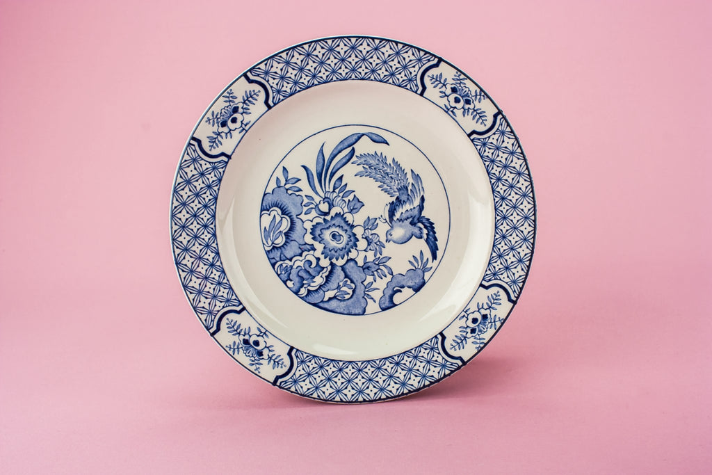 4 blue and white plates