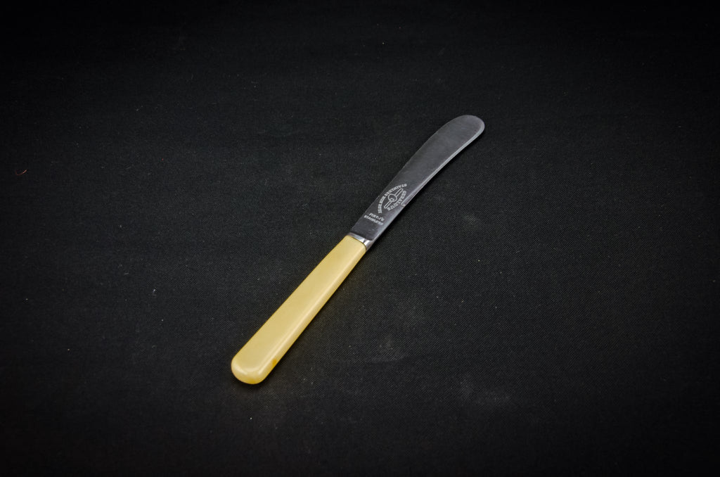 6 small butter knives