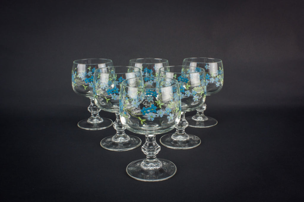 5 crystal wine glasses