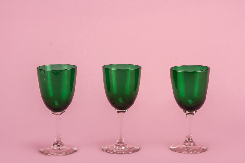 5 small wine glasses