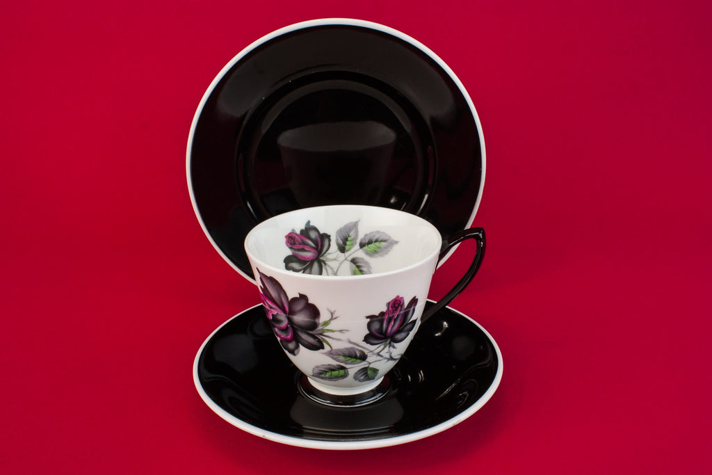 Bone china Royal Albert teacup