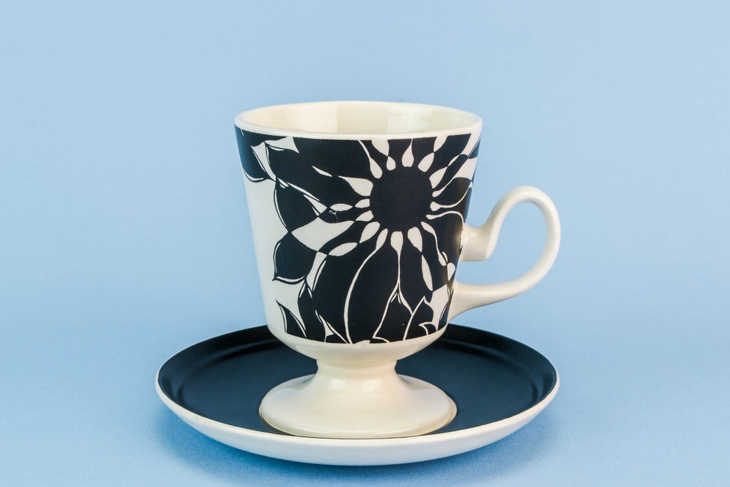 Carlton tea set for six