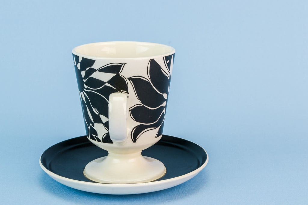 Carlton tea set for six