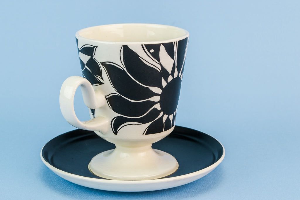Carlton tea set for six